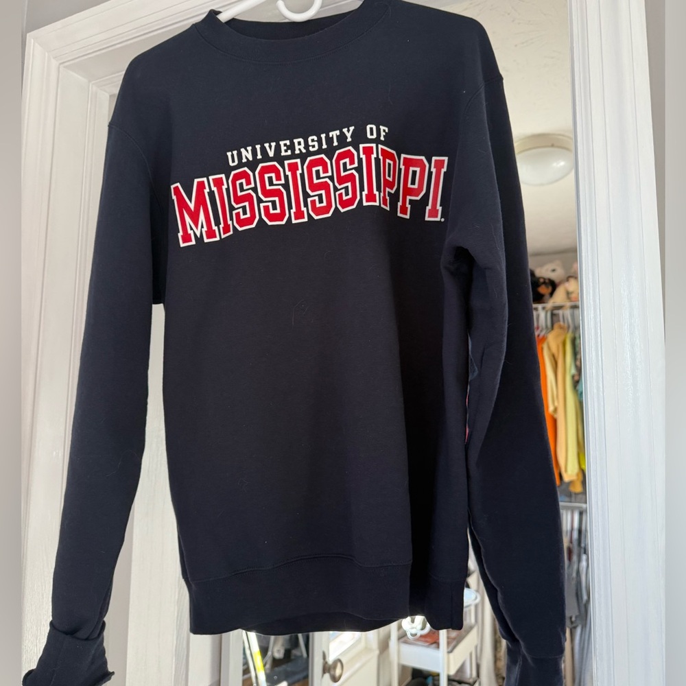 Champion University of Mississippi crewneck, size small.